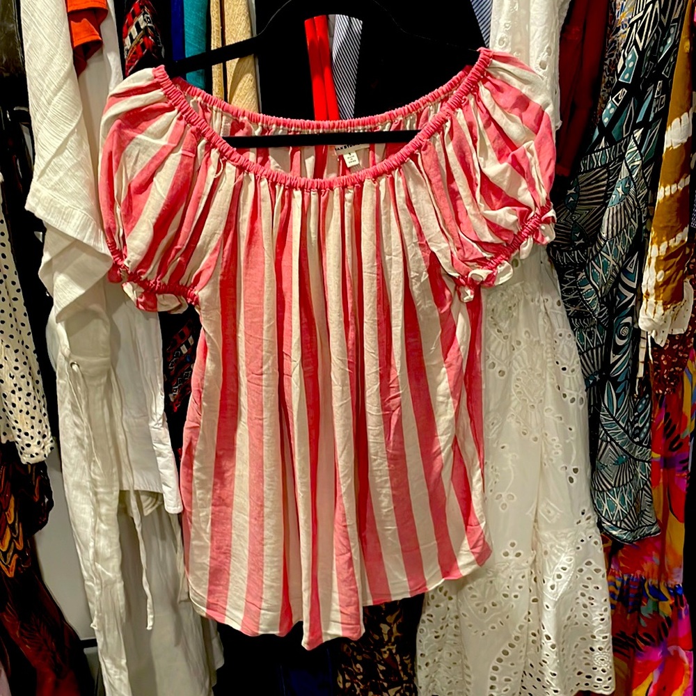 MAX STUDIO SIZE SMALL TOP